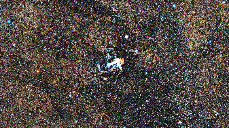Photo simulée d'une heure de Omega Nebula avec le DWARF 3