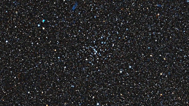 Photo simulée d'une heure de M48 avec le DWARF 3