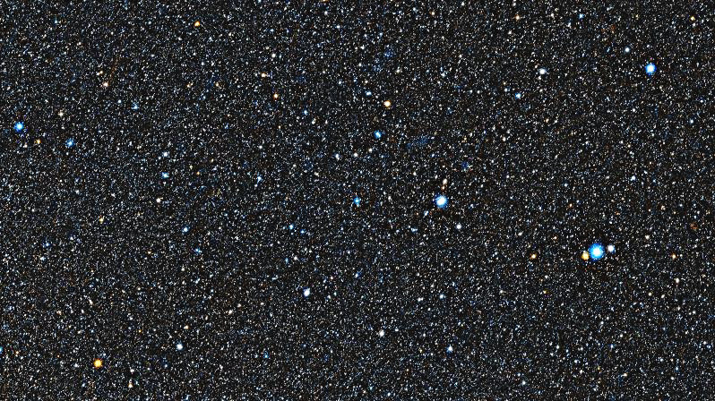 Foto simulata di un'ora di NGC 6826 Blinking Planetary con il Seestar S30 Pro