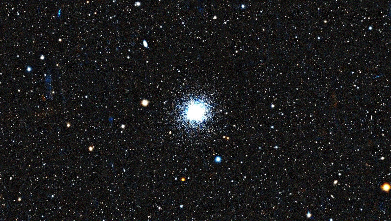 Photo simulée d'une heure de Hercules Cluster avec le Seestar S30