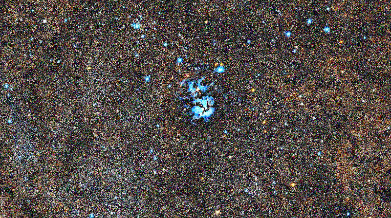 Foto simulada de una hora de Trifid Nebula con el Vespera 3